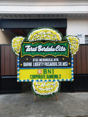 Papan Bunga Duka di Girian Permai